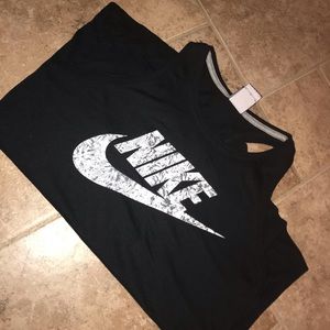 Nike Muscle Tank